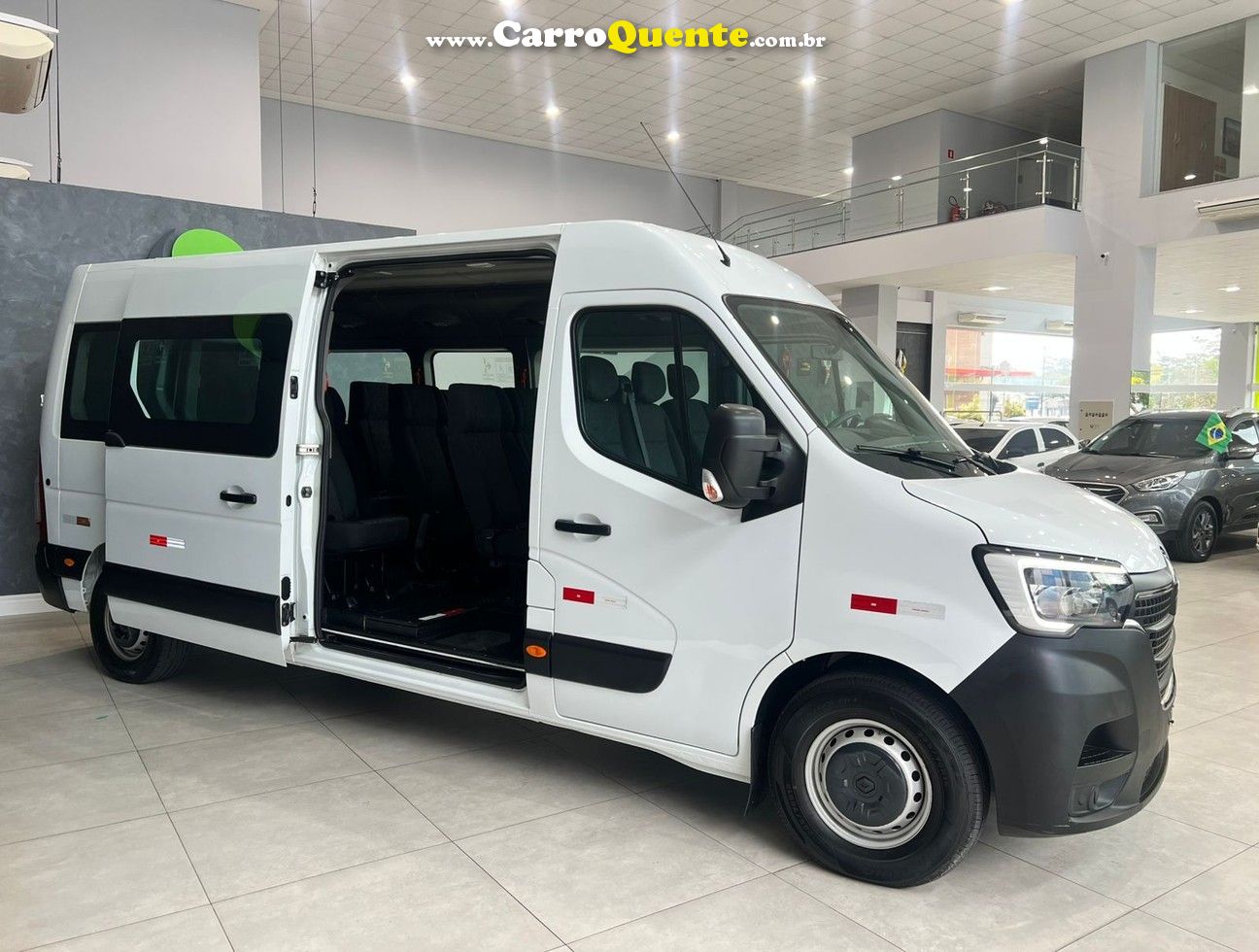 RENAULT MASTER 2.3 DCI MINIBUS EXECUTIVE 16L L3H2 2024 - Loja