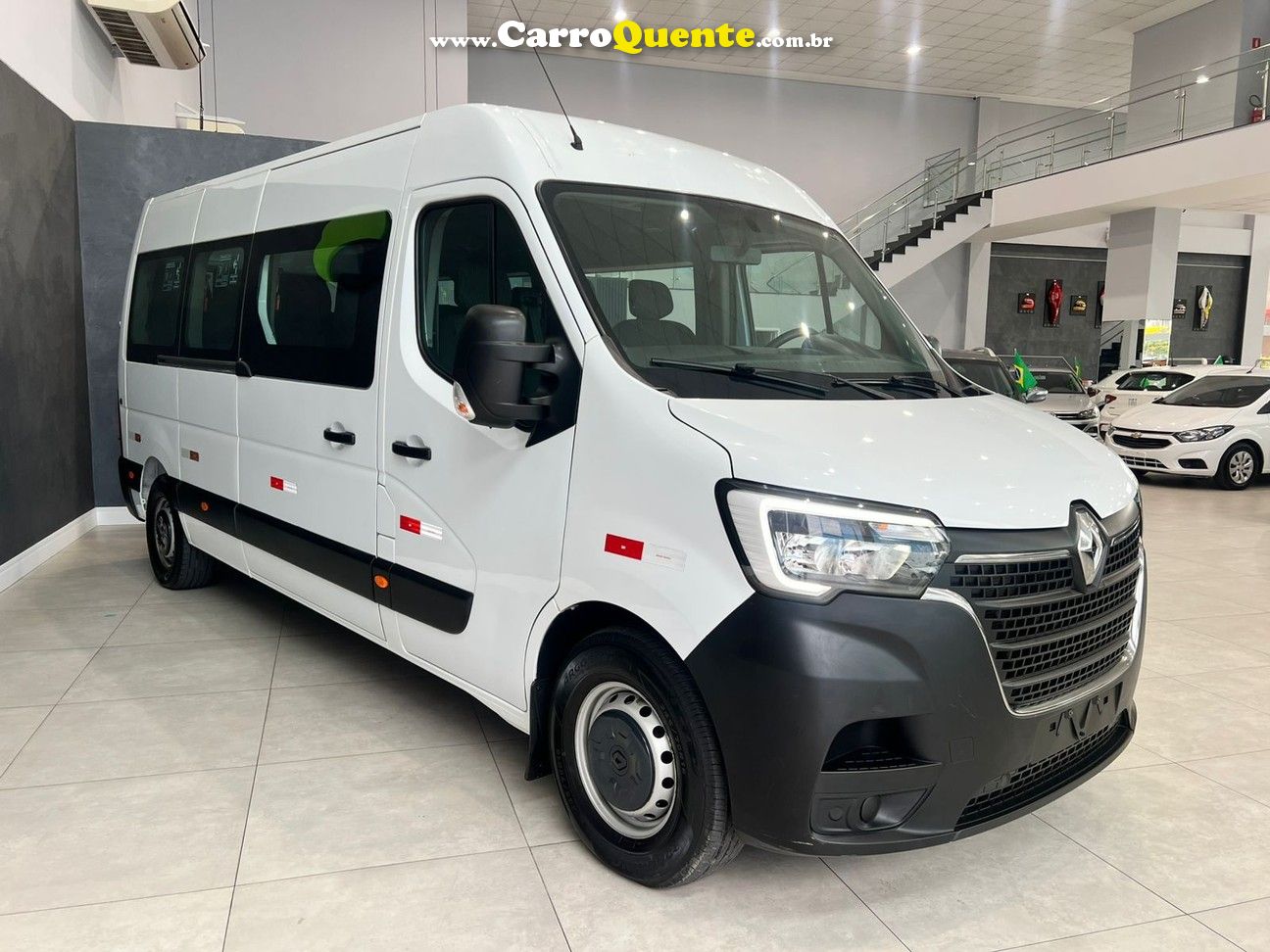 RENAULT MASTER 2.3 DCI MINIBUS EXECUTIVE 16L L3H2 2024 - Loja