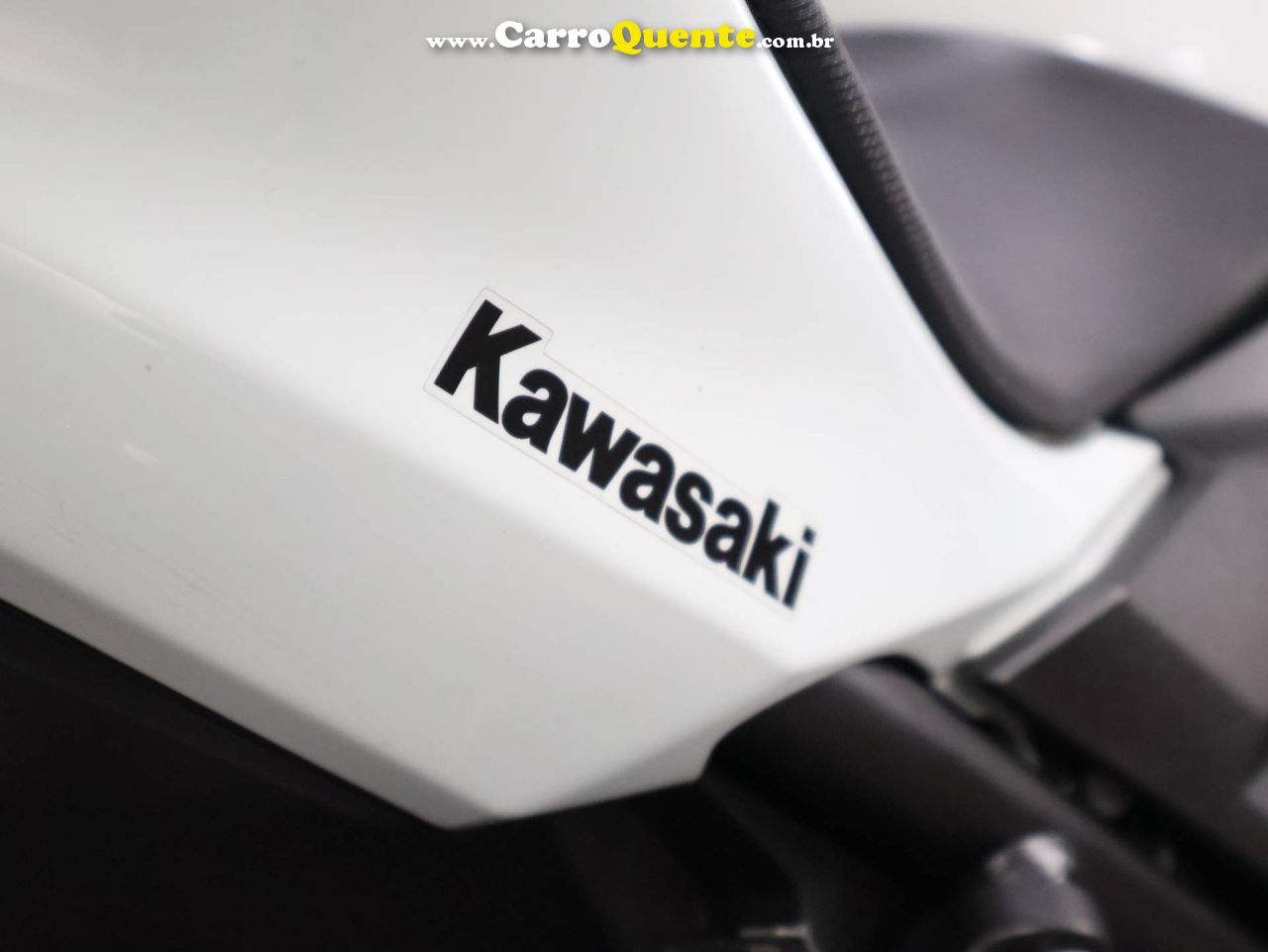 KAWASAKI Z400 ABS 2022 - Loja