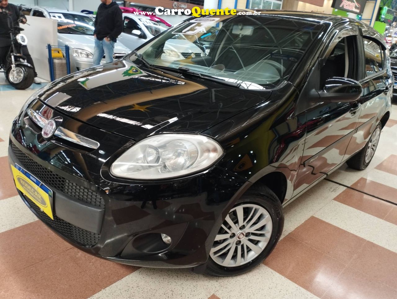 FIAT PALIO 1.4 MPI ATTRACTIVE 8V 2013 - Loja