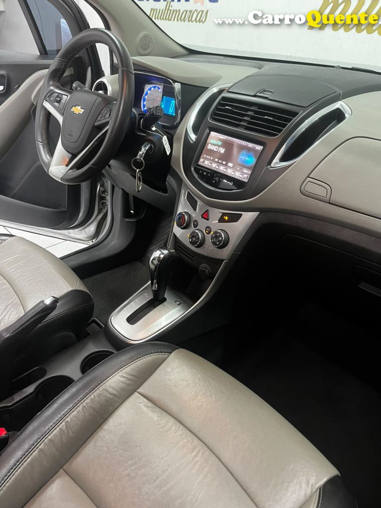 CHEVROLET   TRACKER LTZ 1.8 16V FLEX 4X2 AUT.   PRATA 2015 1.8 FLEX - Loja