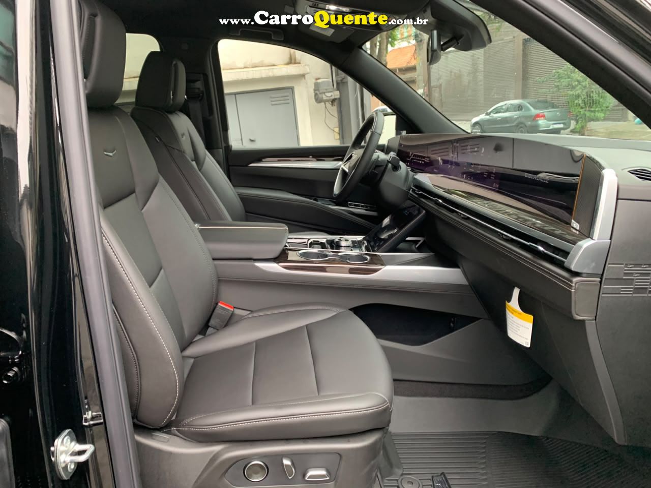 CADILLAC   6.2 V8 GASOLINA 2WD AUTOMÁTICO   PRETO 2026 6.2 GASOLINA - Loja