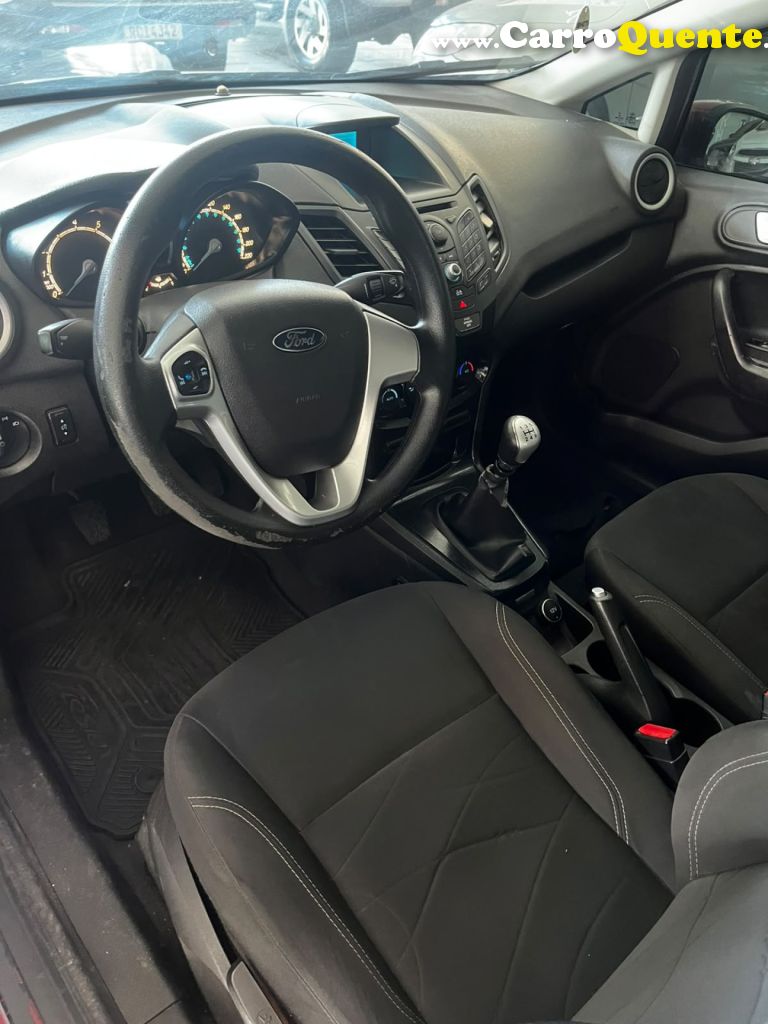FORD   FIESTA SE 1.6 8V FLEX 5P   VINHO 2014 1.6 FLEX - Loja