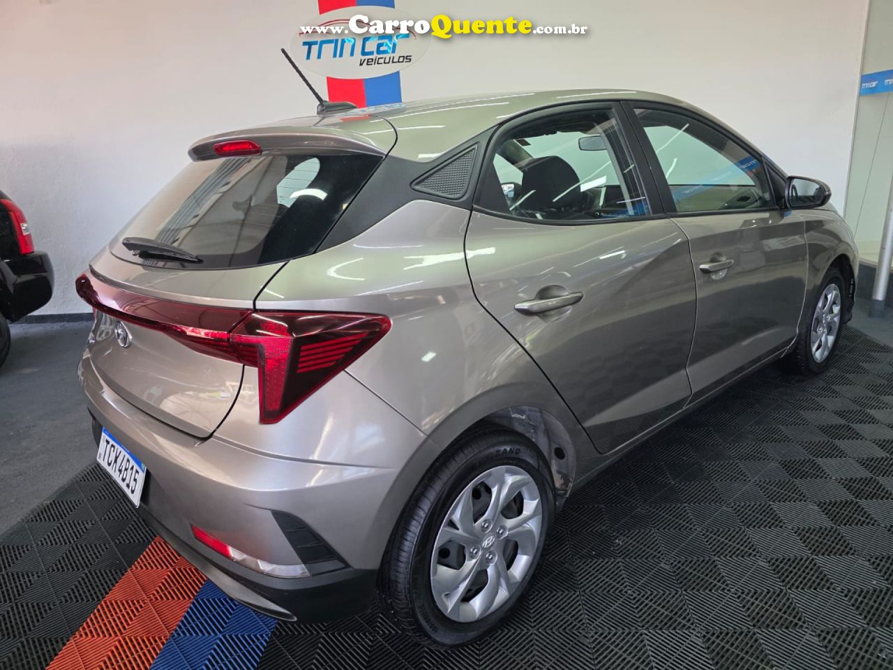 HYUNDAI   HB20 COMF.C.PLUSC.STYLE 1.0 FLEX 12V   PRATA 2025 1.0 FLEX - Loja