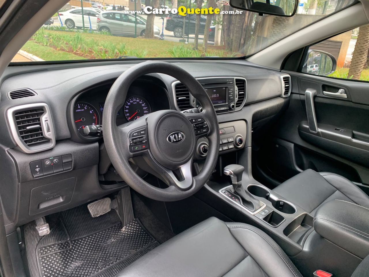 KIA   2.0 LX 4X2 16V FLEX 4P AUTOMÁTICO   PRETO 2017 2.0 FLEX - Loja