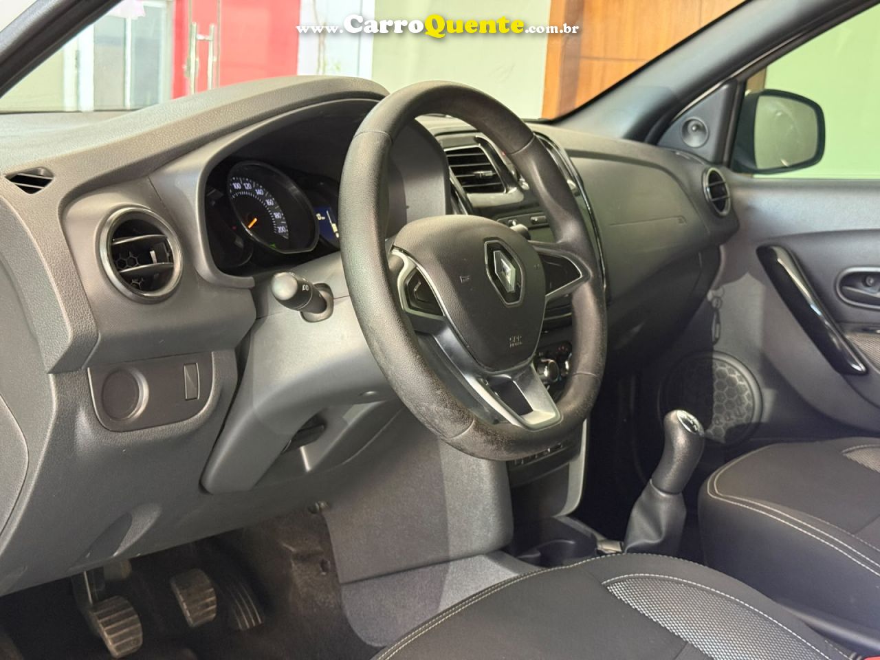 RENAULT   LOGAN ZEN FLEX 1.0 12V 4P MEC.   BRANCO 2024 1.0 FLEX - Loja