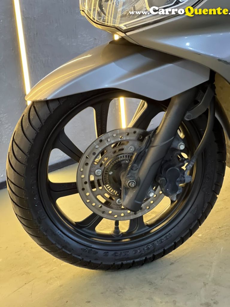 HONDA   PCX 150 SPORT ABS   PRATA 2021 149 GASOLINA - Loja
