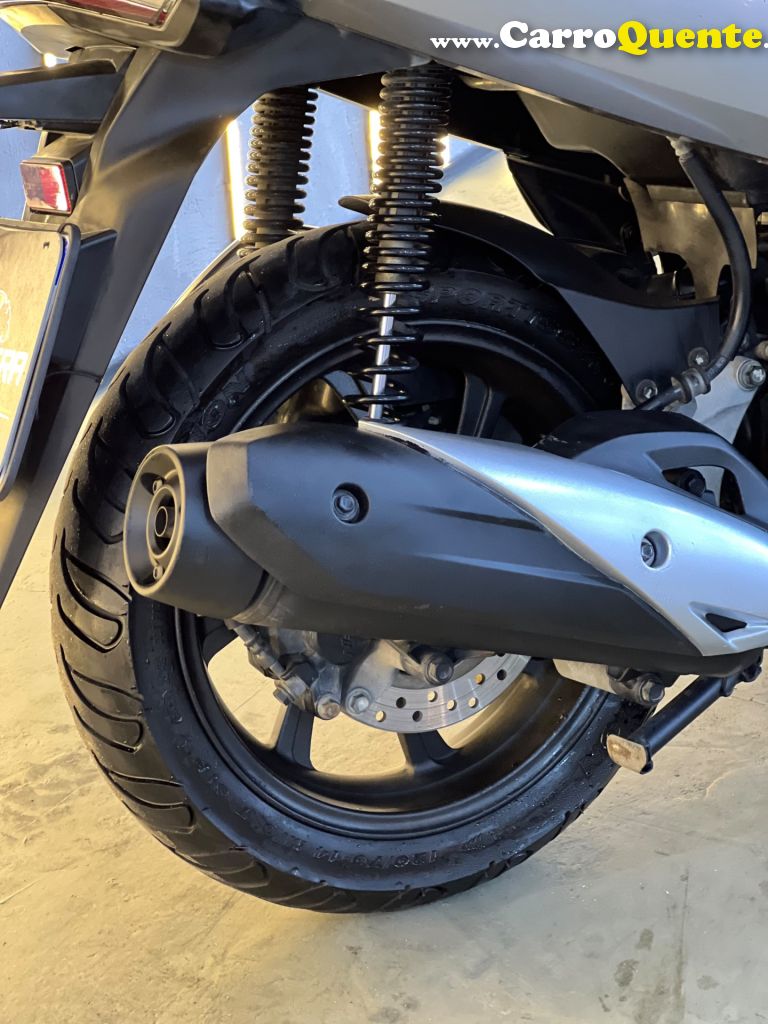 HONDA   PCX 150 SPORT ABS   PRATA 2021 149 GASOLINA - Loja