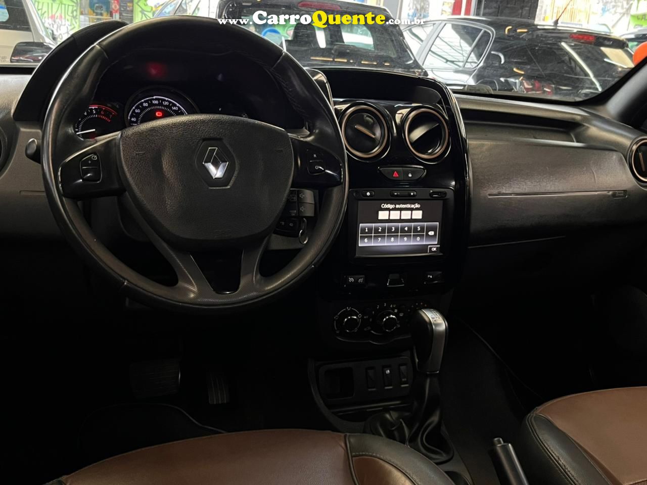 RENAULT   DUSTER DYNAMIQUE 2.0 FLEX 16V AUT.   PRATA 2018 2.0 FLEX - Loja