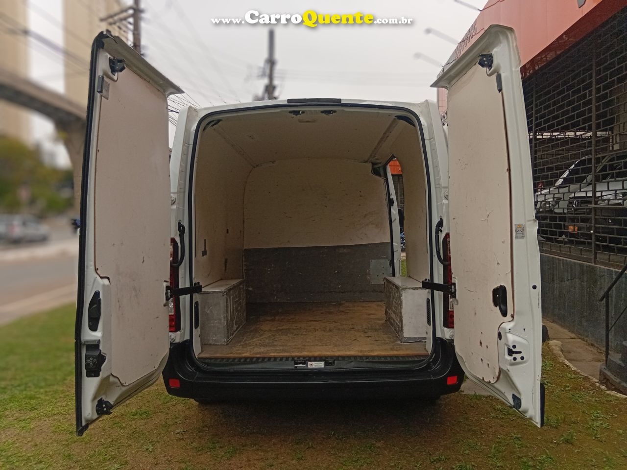 RENAULT   MASTER 2.3 DCI FURGÃO 16V DIESEL   BRANCO 2020 2.3 DIESEL - Loja