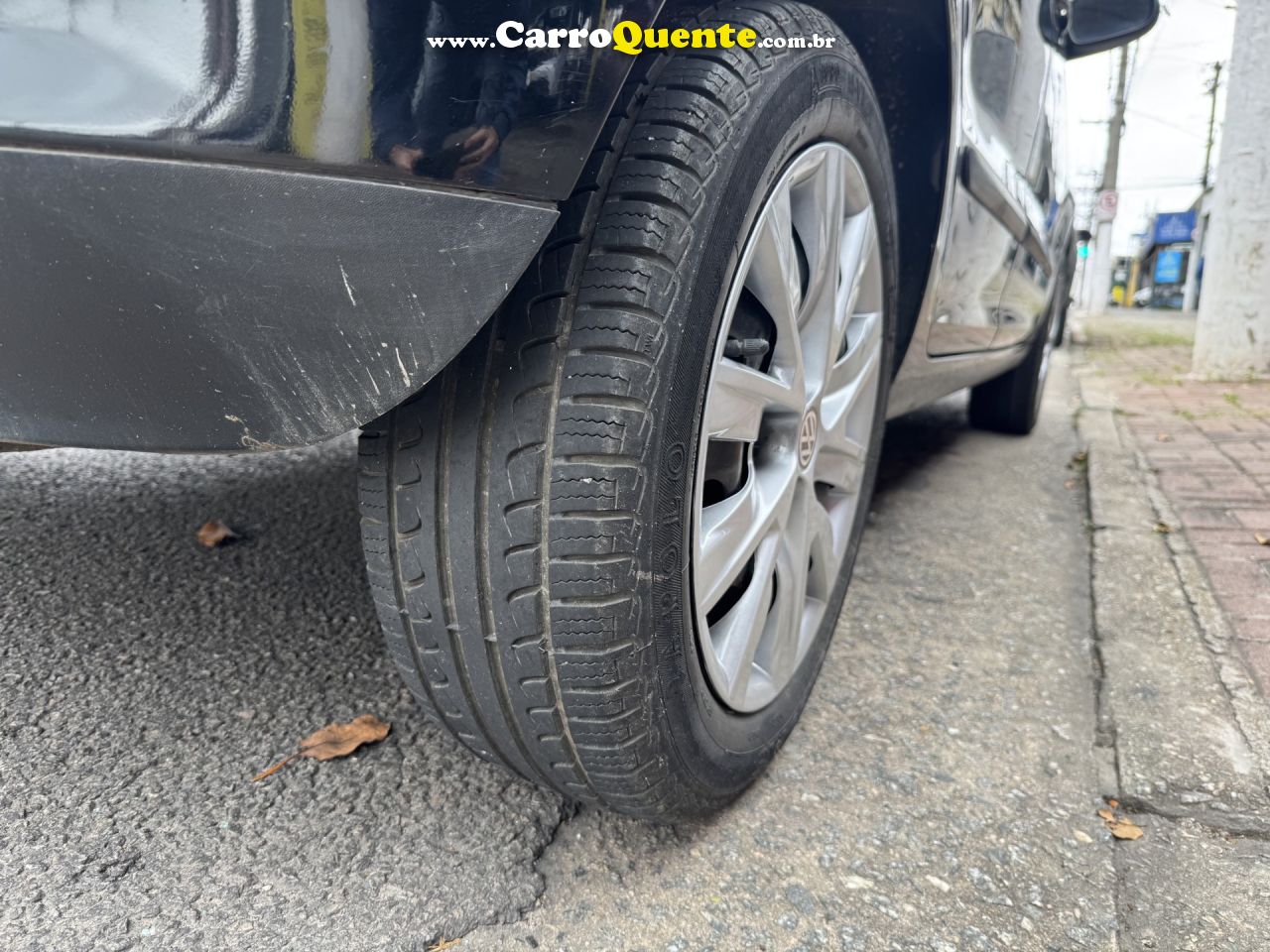 VOLKSWAGEN   FOX CITY 1.0 MI 1.0MI TOTAL FLEX 8V 5P   PRETO 2009 1.0 FLEX - Loja