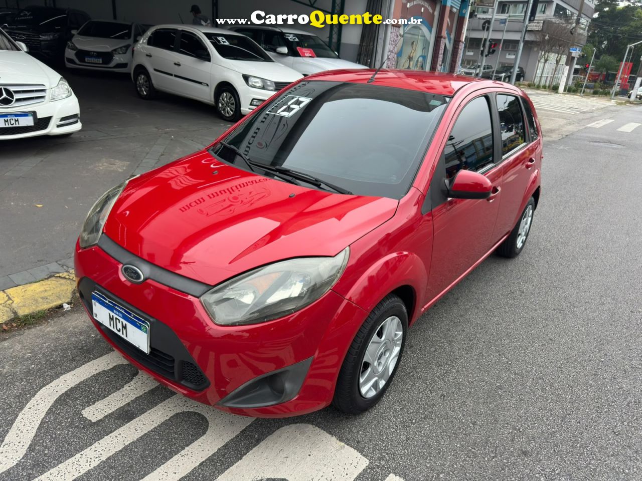 FORD   FIESTA 1.0 8V FLEXCLASS 1.0 8V FLEX 5P   VERMELHO 2013 1.0 FLEX - Loja