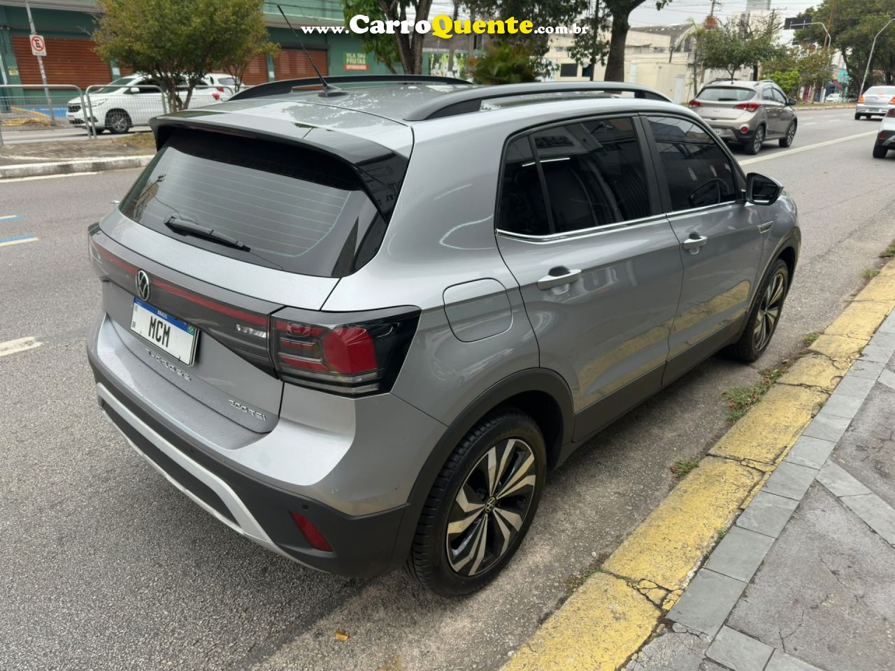 VOLKSWAGEN   T-CROSS 200 TSI 1.0  FLEX 12V 5P AUT.   PRATA 2025 1.0 FLEX - Loja