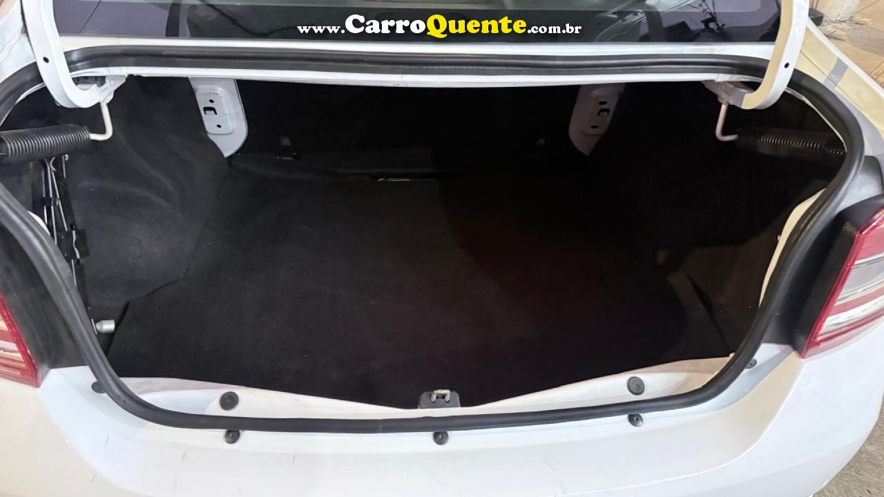 RENAULT   LOGAN ZEN FLEX 1.0 12V 4P MEC.   BRANCO 2025 1.0 FLEX - Loja