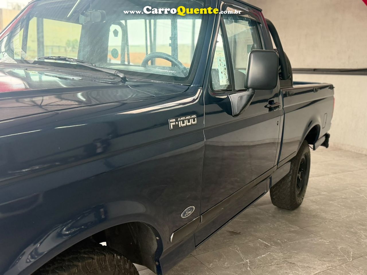 FORD   F-1000 SUPER SÉRIE CE 4.93.6   AZUL 1995 4.9 GASOLINA - Loja
