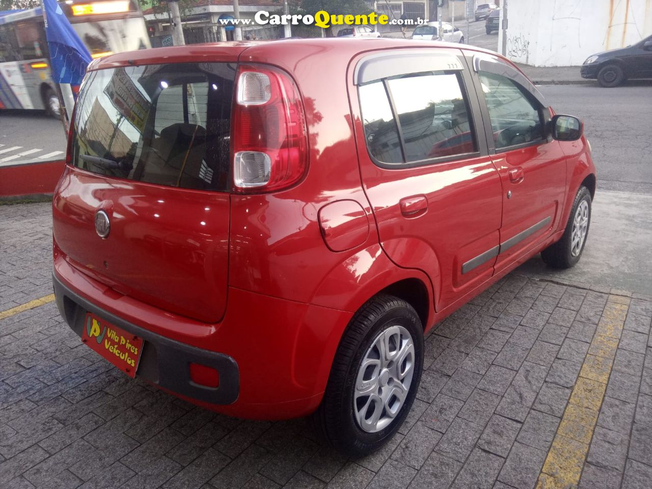FIAT   UNO ATTRACTIVE 1.4 EVO FIRE FLEX 8V 4P   VERMELHO 2012 1.4 FLEX - Loja