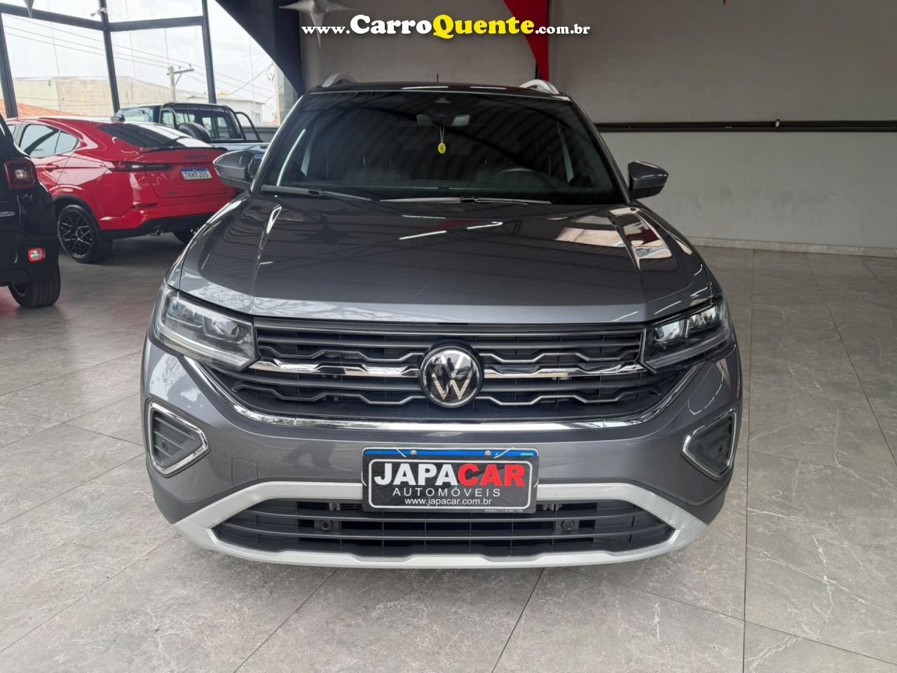VOLKSWAGEN   T-CROSS HIGHLINE 1.4 TSI FLEX 16V 5P AUT   CINZA 2025 1.4 FLEX - Loja