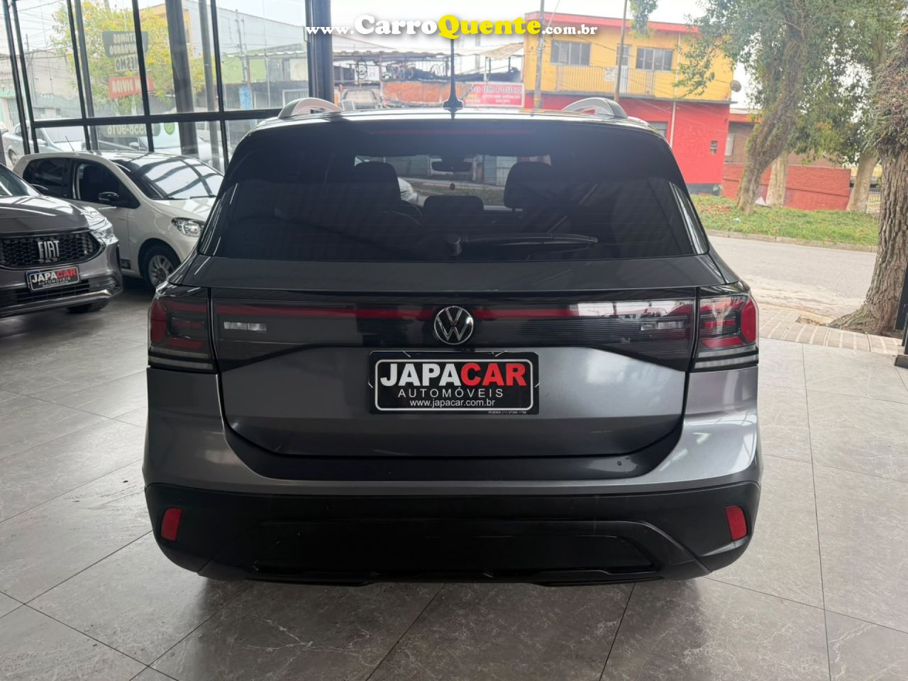 VOLKSWAGEN   T-CROSS HIGHLINE 1.4 TSI FLEX 16V 5P AUT   CINZA 2025 1.4 FLEX - Loja