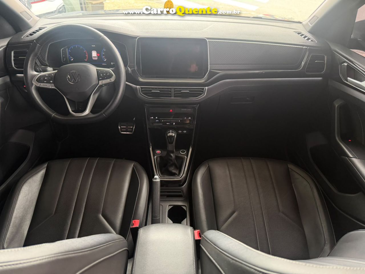 VOLKSWAGEN   T-CROSS HIGHLINE 1.4 TSI FLEX 16V 5P AUT   CINZA 2025 1.4 FLEX - Loja