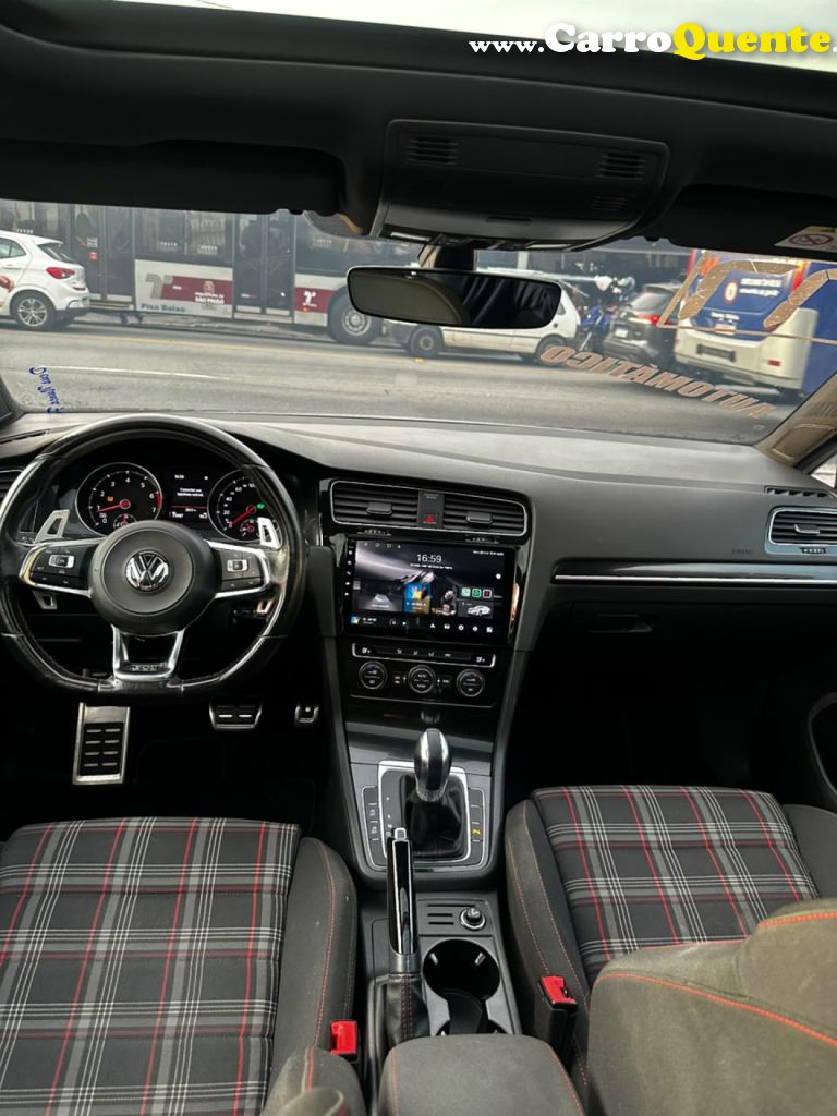VOLKSWAGEN   GOLF GTI 2.0 TSI 220CV AUT.   BRANCO 2017 2.0 GASOLINA - Loja