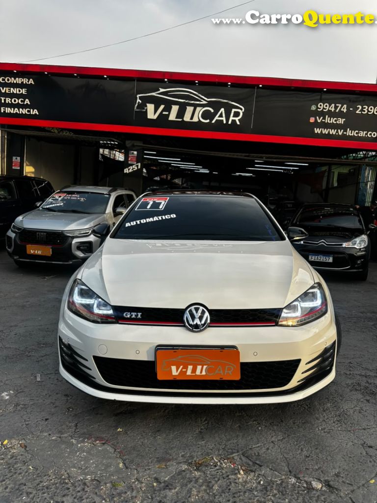 VOLKSWAGEN   GOLF GTI 2.0 TSI 220CV AUT.   BRANCO 2017 2.0 GASOLINA - Loja