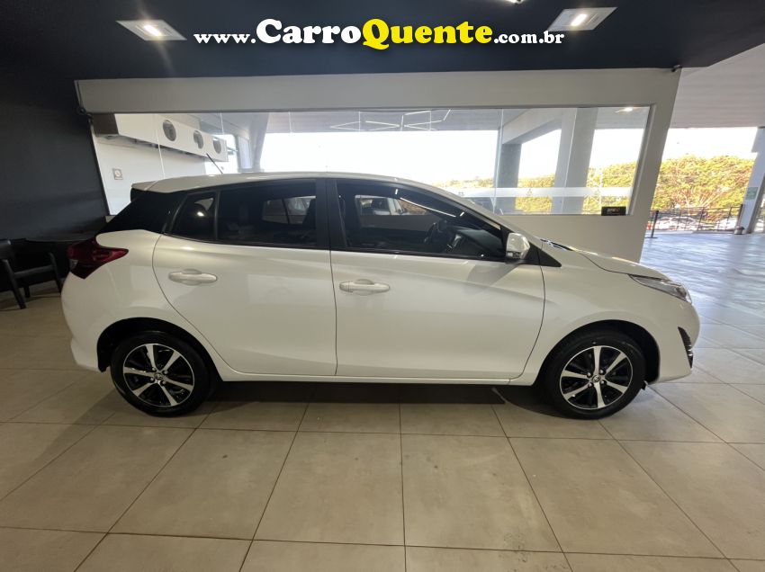 Toyota YARIS 1.5 16V FLEX XLS CONNECT MULTIDRIVE - Loja