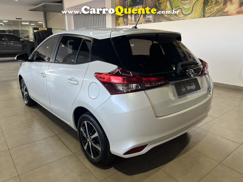 Toyota YARIS 1.5 16V FLEX XLS CONNECT MULTIDRIVE - Loja