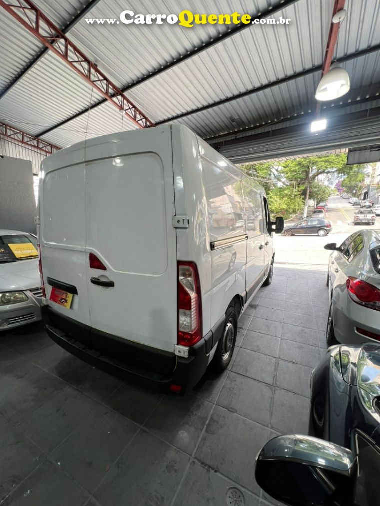 Renault MASTER 2.3 DCI DIESEL FURGÃO L1H1 3P MANUAL - Loja