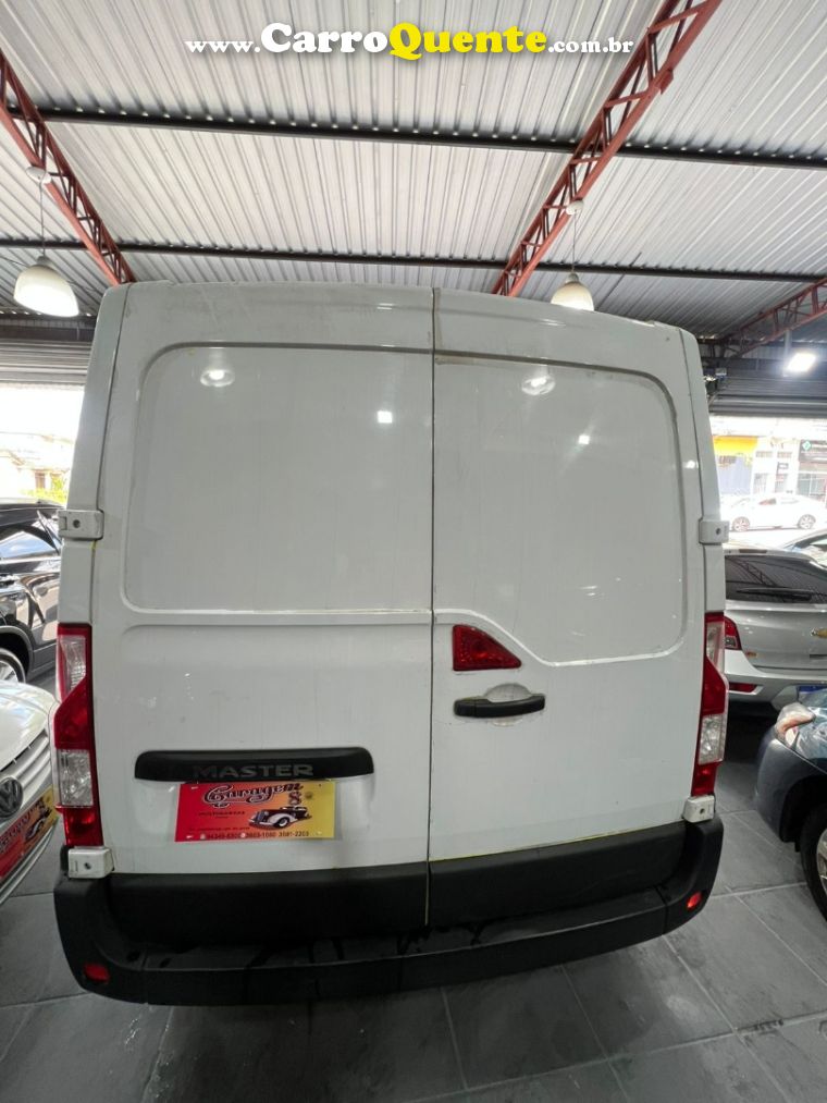Renault MASTER 2.3 DCI DIESEL FURGÃO L1H1 3P MANUAL - Loja
