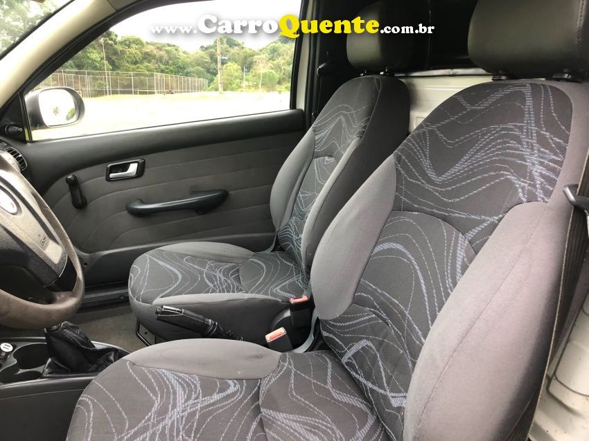 Fiat STRADA 1.4 MPI WORKING CS 8V FLEX 2P MANUAL - Loja