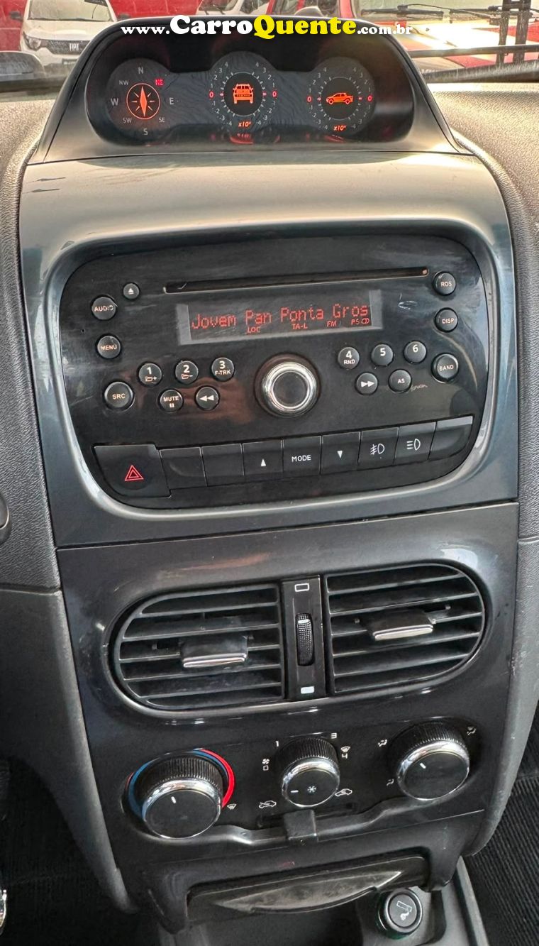 Fiat STRADA 1.8 MPI ADVENTURE CD 16V FLEX 2P MANUAL - Loja