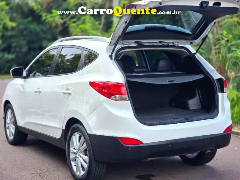 ix35 GLS 2.0 16V 2WD Flex Aut. 2016/2015 Hyundai - Loja