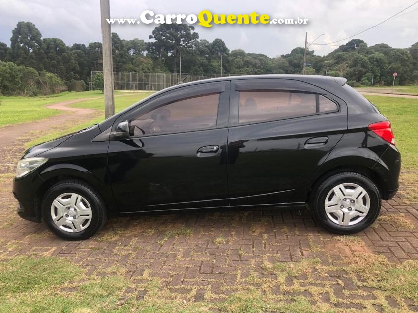 Chevrolet ONIX 1.0 MPFI LT 8V FLEX 4P MANUAL - Loja