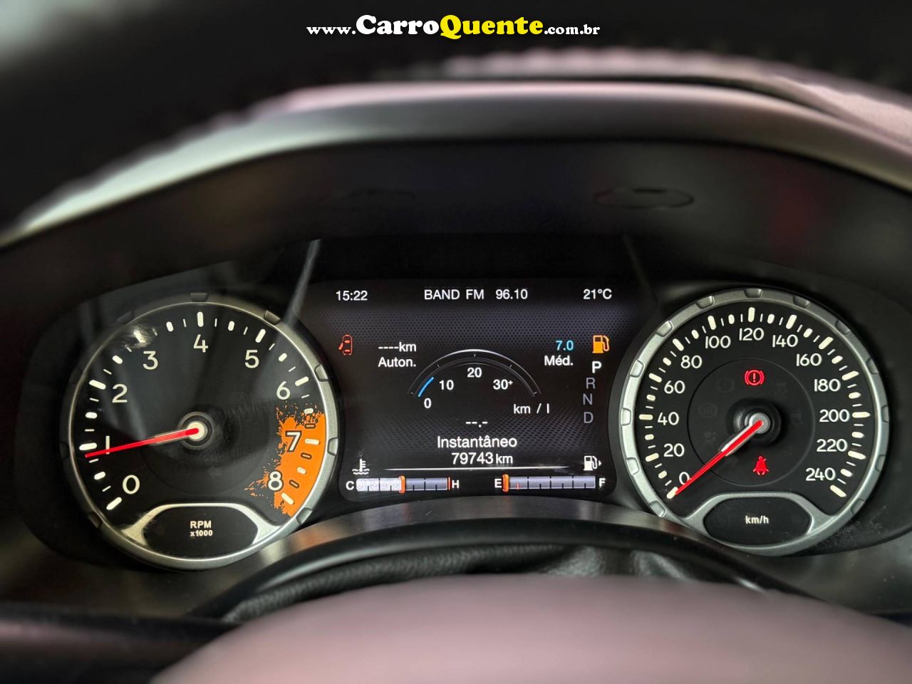 JEEP RENEGADE 1.8 16V LONGITUDE 2016 - Loja