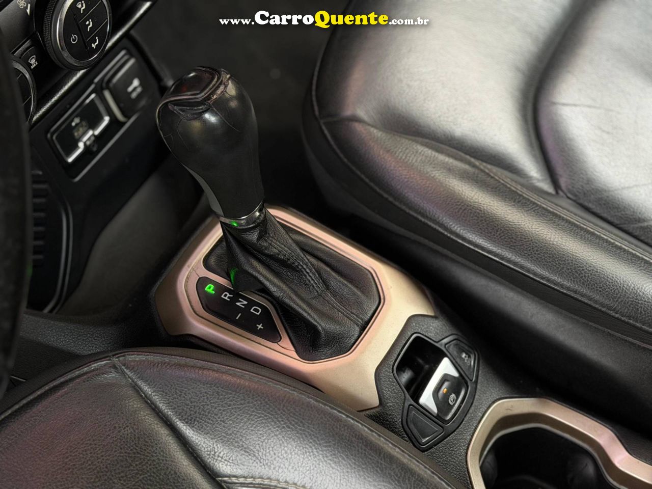 JEEP RENEGADE 1.8 16V LONGITUDE 2016 - Loja