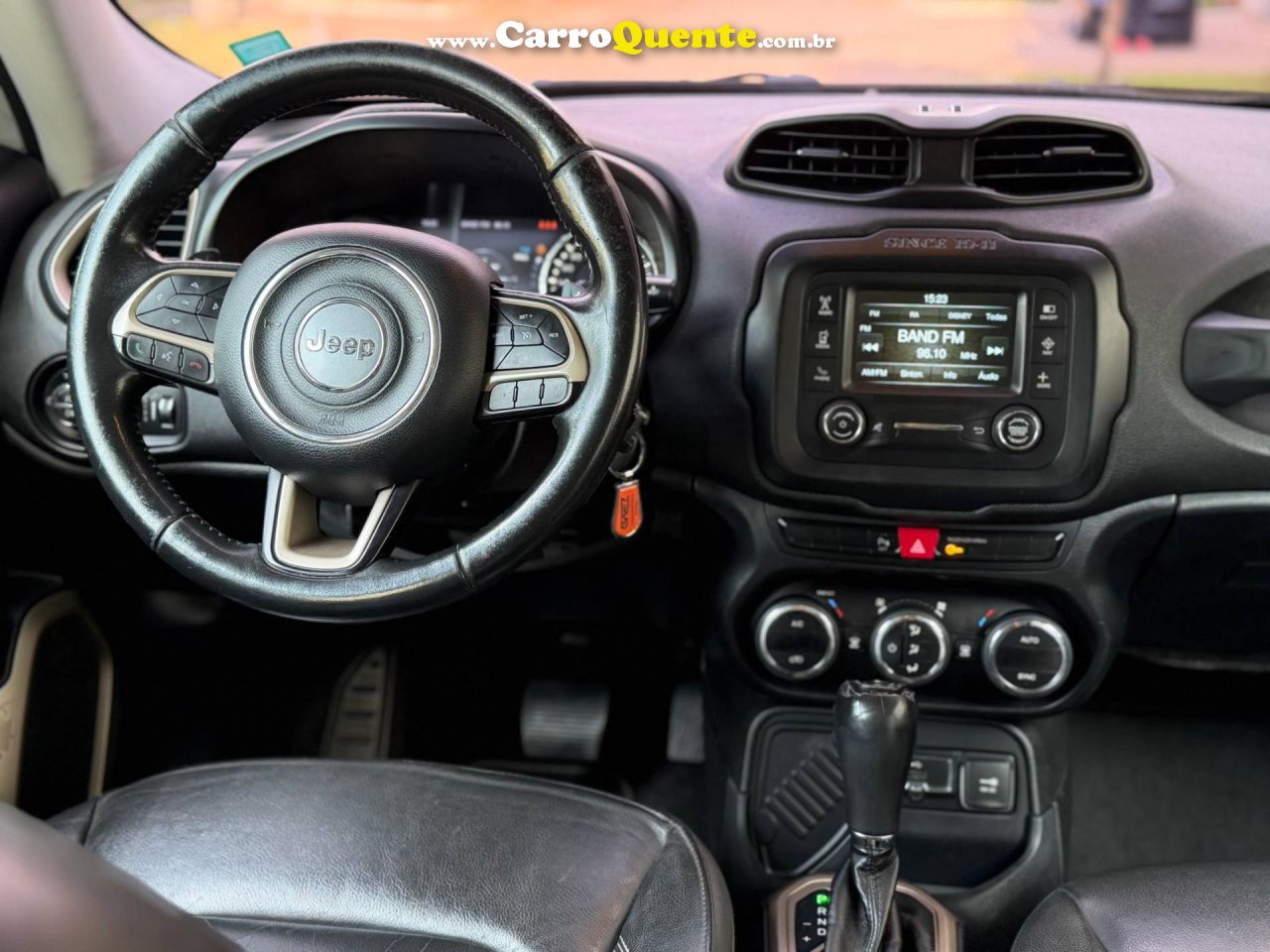 JEEP RENEGADE 1.8 16V LONGITUDE 2016 - Loja