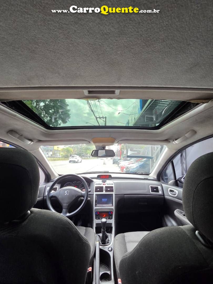 PEUGEOT 307 1.6 PRESENCE PACK 16V 2012 - Loja