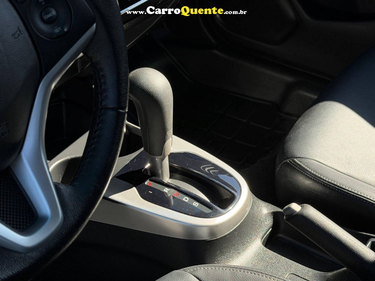 HONDA FIT 1.5 EXL 16V 2018 - Loja