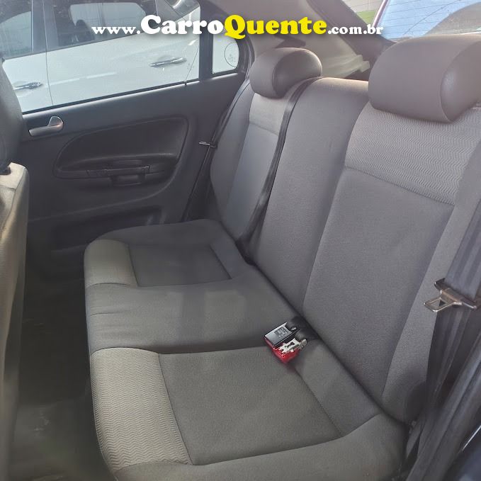 VOLKSWAGEN GOL 1.0 MI 8V G.V 2010 - Loja