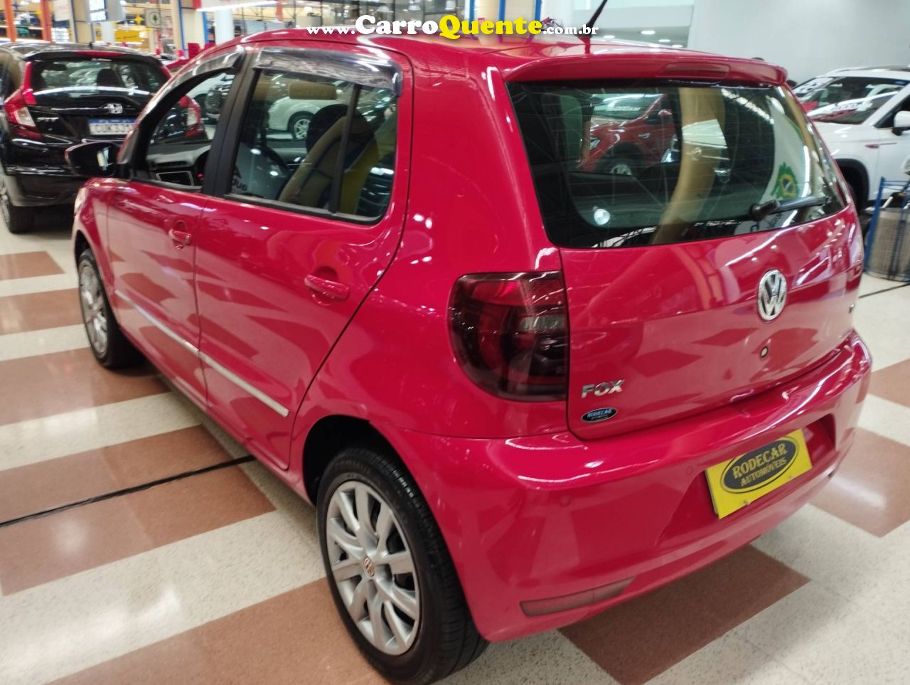 VOLKSWAGEN FOX 1.6 MI 8V 2013 - Loja