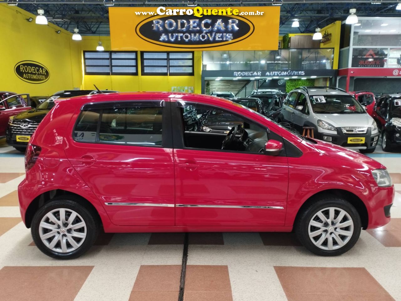 VOLKSWAGEN FOX 1.6 MI 8V 2013 - Loja