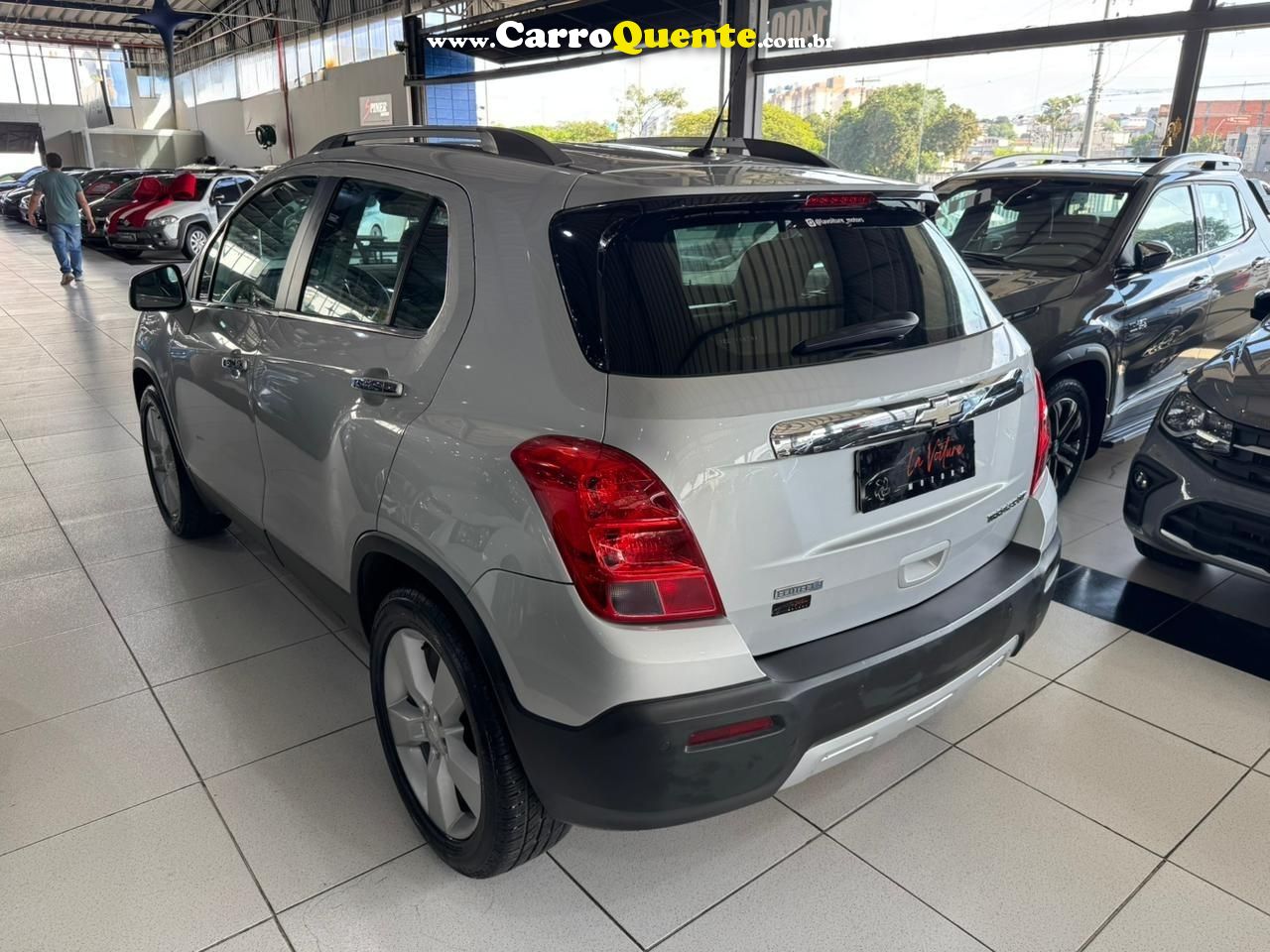 CHEVROLET TRACKER 1.8 MPFI LTZ 4X2 16V 2014 - Loja