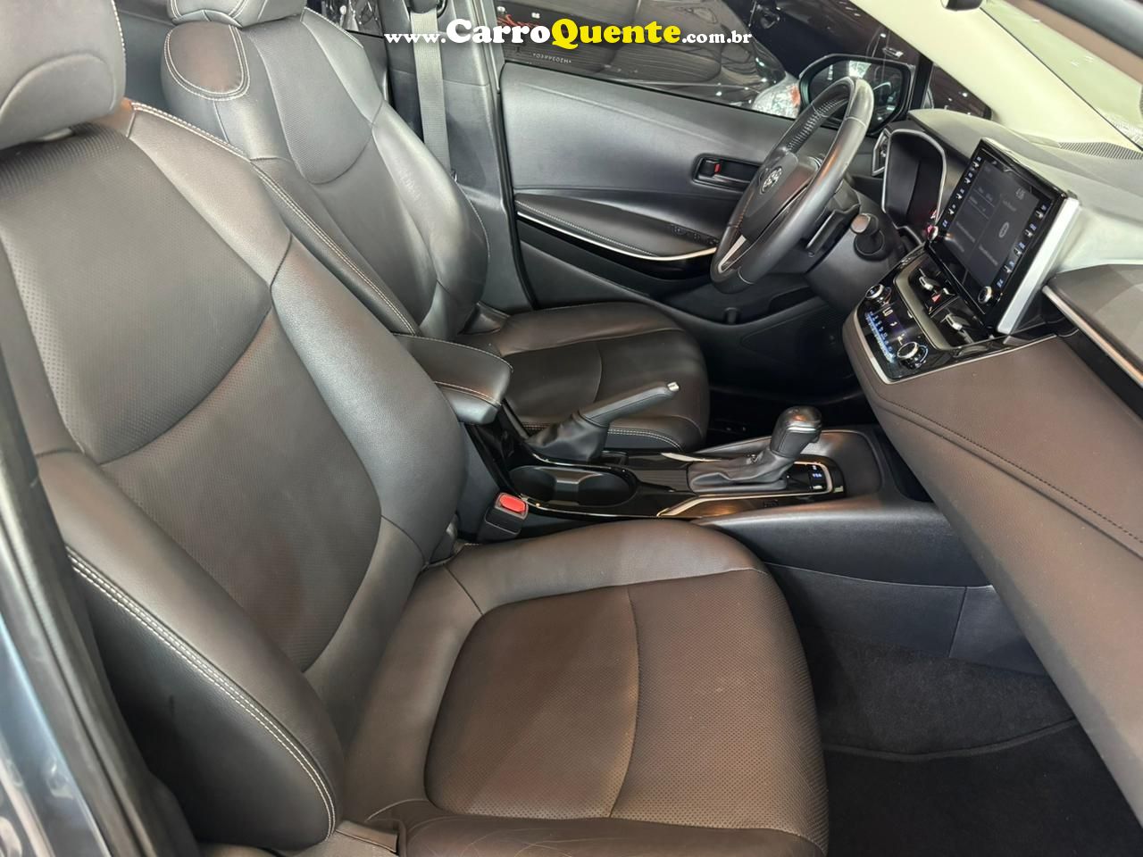 TOYOTA COROLLA 2.0 XEI 2021 - Loja