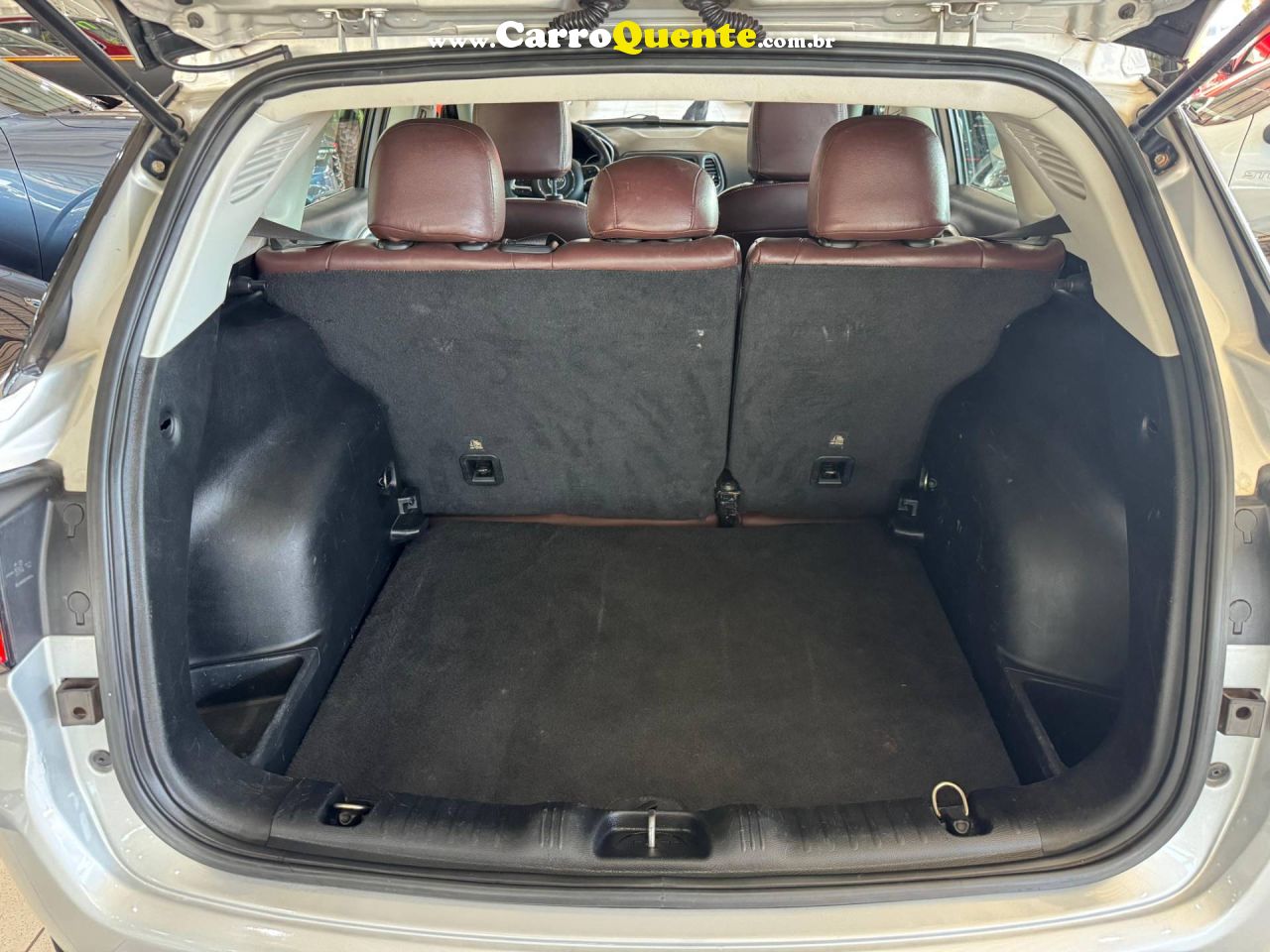JEEP COMPASS 2.0 16V SPORT 2017 - Loja