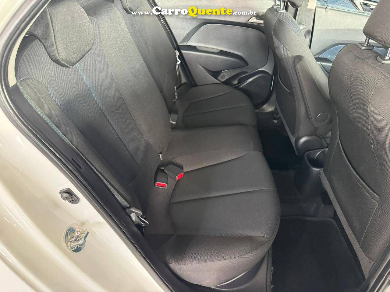 HYUNDAI HB20 1.6 COMFORT STYLE 16V 2014 - Loja