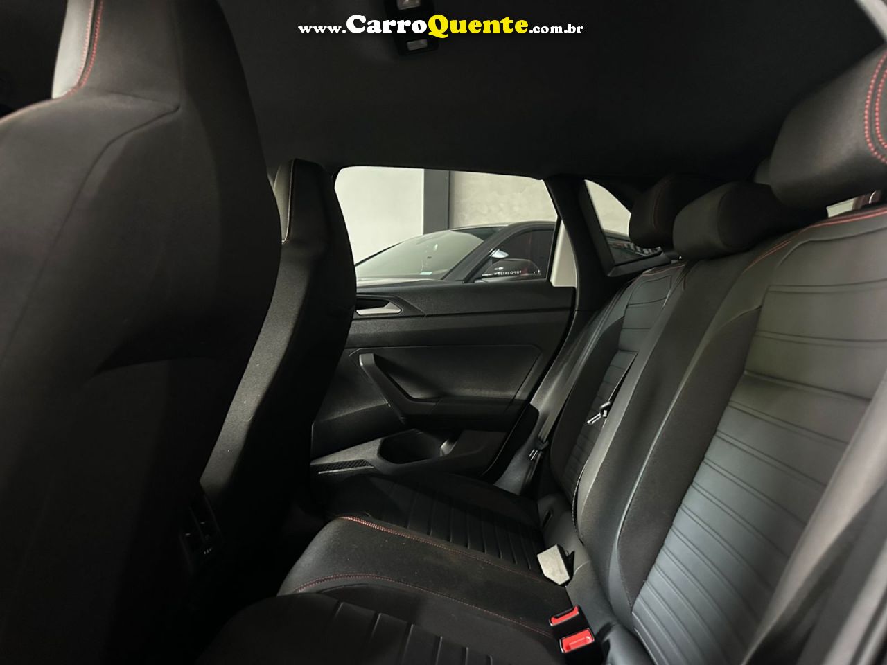 VOLKSWAGEN   POLO GTS 1.4 TSI 16V FLEX   BRANCO 2024 1.4 FLEX - Loja