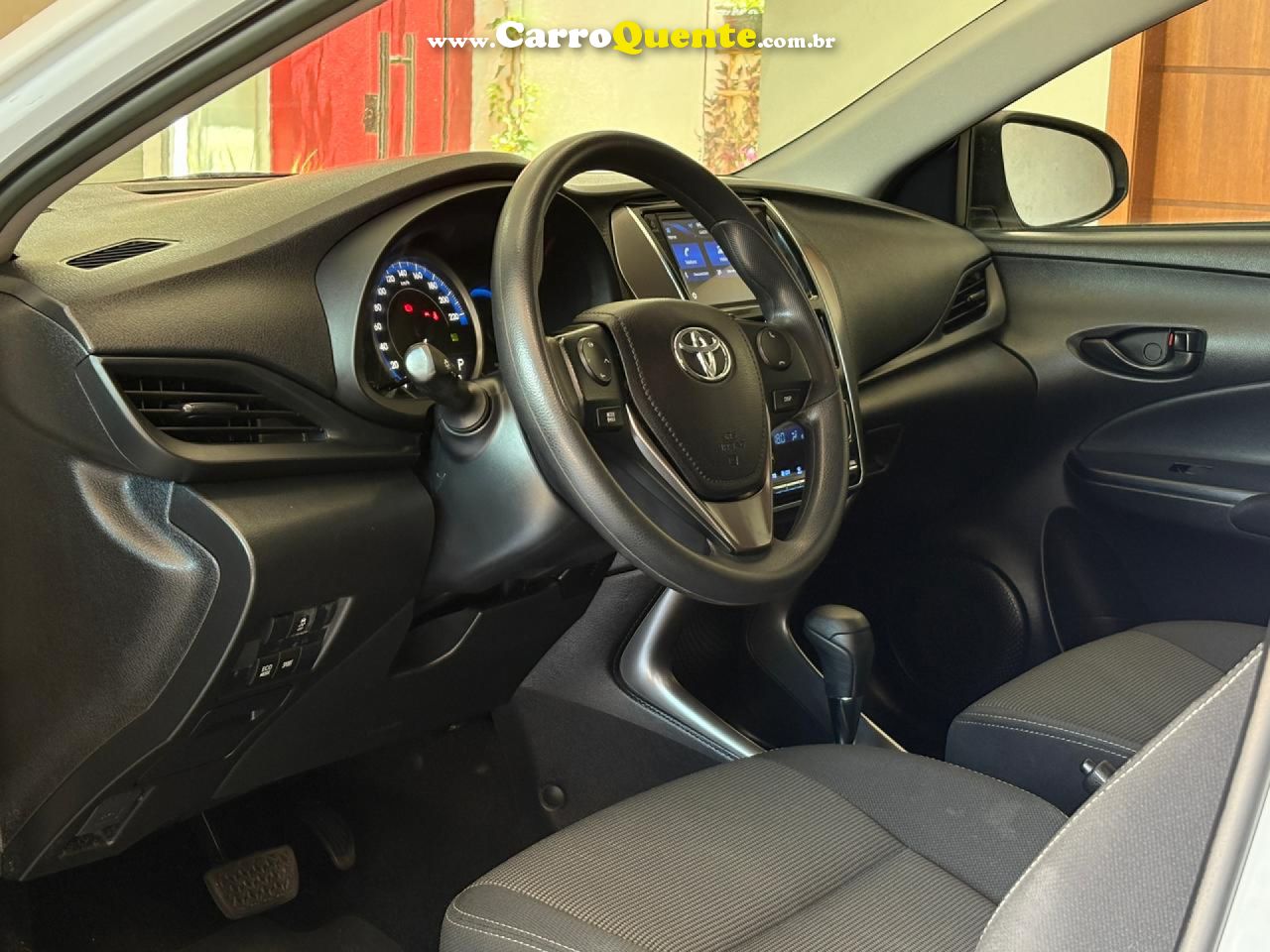 TOYOTA   YARIS XL SEDAN 1.5 FLEX 16V 4P AUT.   BRANCO 2024 1.5 FLEX - Loja