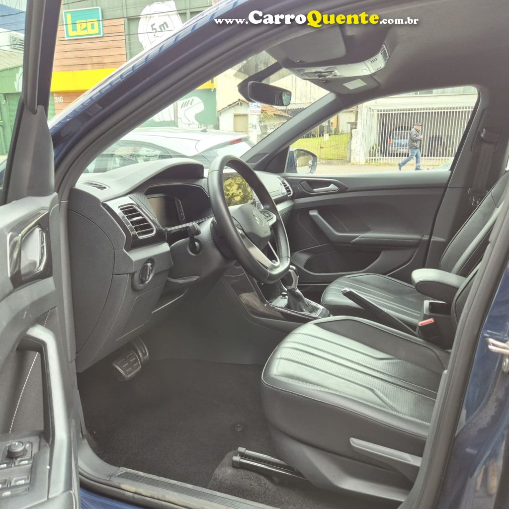VOLKSWAGEN   T-CROSS HIG. 250 TSI 1.4 FLEX 16V 5P AUT   AZUL 2025 1.4 FLEX - Loja