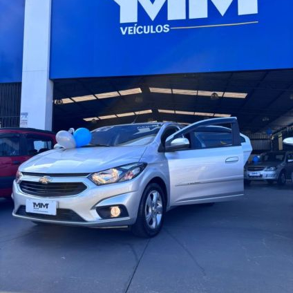 CHEVROLET   PRISMA SED. LT 1.4 8V FLEXPOWER 4P   PRATA 2019 1.4 FLEX
