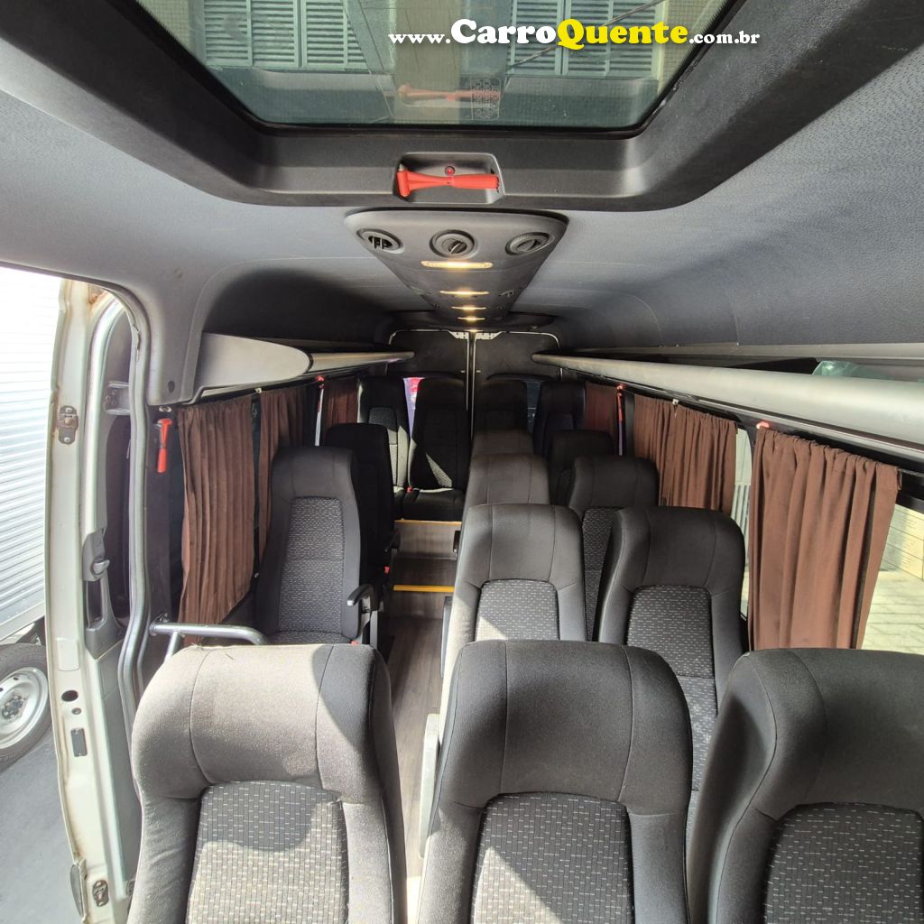 MERCEDES-BENZ   SPRINTER 516 VAN E.L. T.A. 18L 2.2 DIES.   PRATA 2022 2.2 DIESEL - Loja